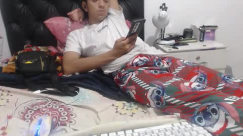 Snapshot of danivoyeur21 chatting on 03/26/26, 02:06 daniel segura online show from 03/26/26, 02:06