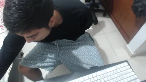 Snapshot of danivoyeur21 chatting on 04/04/26, 12:31 daniel segura online show from 04/04/26, 12:31