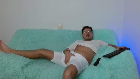 Snapshot of danking_19 chatting on 12/07/24, 06:10 Dante King online show from 12/07/24, 06:10