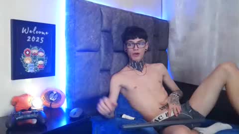 Dann Brown online show from 01/03/25, 03:38