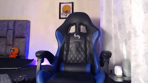 Snapshot of dann_brown chatting on 03/15/26, 02:06 Dann Brown online show from 03/15/26, 02:06