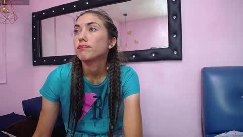 Snapshot of danna7cute chatting on 04/21/26, 09:06 danna7cute online show from 04/21/26, 09:06