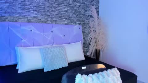 danna999 online show from 10/10/25, 11:37