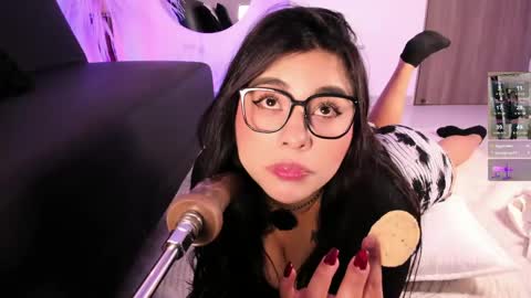 danna_adams1 online show from 04/24/26, 08:55