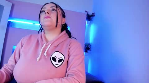 DANNA PINK online show from 10/31/25, 11:00