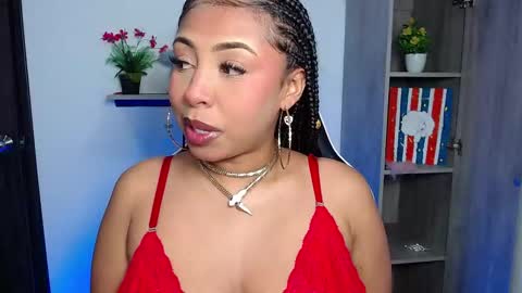 Snapshot of danna_schmidt23 chatting on 03/27/26, 10:04 Danna online show from 03/27/26, 10:04