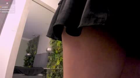    online show from 11/30/25, 03:38