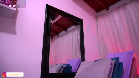 Danna Berlin  online show from 10/03/25, 07:44