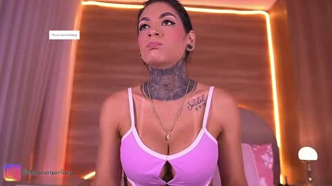 Danna Berlin  online show from 04/06/26, 07:15