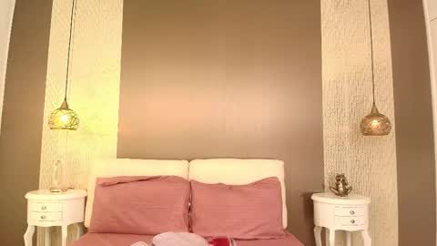 Snapshot of dannadoll69 chatting on 12/05/25, 12:03 Dannamunoz130 online show from 12/05/25, 12:03