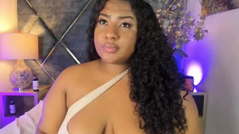 Snapshot of dannafalco25 chatting on 02/01/25, 09:40 Valery Danna online show from 02/01/25, 09:40