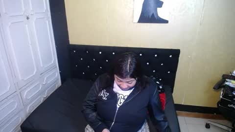 Snapshot of dannagarza chatting on 12/30/24, 03:47 Danna Garza online show from 12/30/24, 03:47