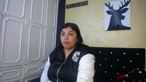 Snapshot of dannagarza chatting on 01/12/25, 05:13 Danna Garza online show from 01/12/25, 05:13