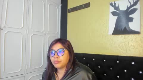 Snapshot of dannagarza chatting on 02/06/25, 03:59 Danna Garza online show from 02/06/25, 03:59