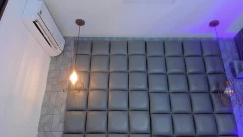 Danna online show from 11/24/25, 03:23