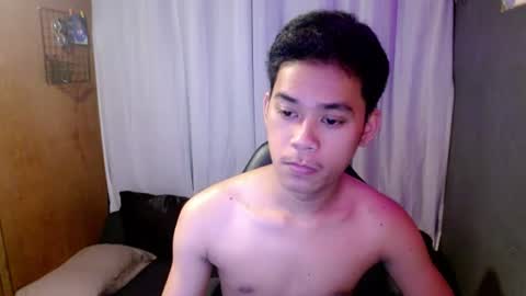 Snapshot of danner_fuckerxx chatting on 07/18/26, 12:42 DANNER online show from 07/18/26, 12:42