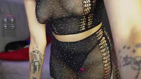 Snapshot of dannielle_ chatting on 02/22/25, 07:58    online show from 02/22/25, 07:58