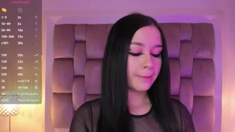 Snapshot of dannika07 chatting on 11/19/25, 02:44 Dannika online show from 11/19/25, 02:44