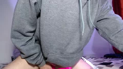 Snapshot of dannteftm chatting on 03/01/25, 05:38 DANNTE online show from 03/01/25, 05:38