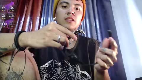 Snapshot of dannteftm chatting on 09/08/25, 04:28 DANNTE online show from 09/08/25, 04:28