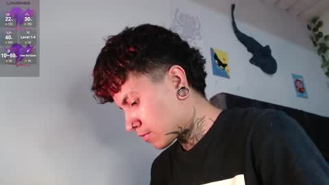 Snapshot of dannteftm chatting on 10/12/25, 10:20 DANNTE online show from 10/12/25, 10:20