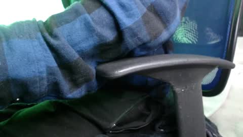 Snapshot of dannteftm chatting on 10/30/25, 09:15 DANNTE online show from 10/30/25, 09:15