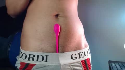 Snapshot of dannteftm chatting on 11/06/25, 02:34 DANNTE online show from 11/06/25, 02:34