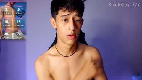 Snapshot of danny777_ chatting on 10/29/25, 10:17 Danny online show from 10/29/25, 10:17