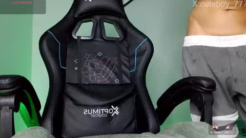 Snapshot of danny777_ chatting on 11/07/25, 10:04 Danny online show from 11/07/25, 10:04