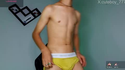 Snapshot of danny777_ chatting on 11/12/25, 02:23 Danny online show from 11/12/25, 02:23