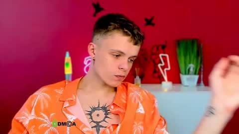 danny_dark1 online show from 03/25/26, 12:33