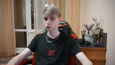 Daniel online show from 03/10/25, 01:10