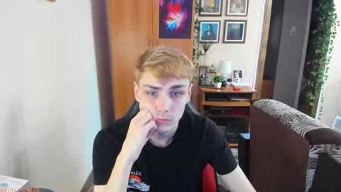 Daniel online show from 09/15/25, 11:32