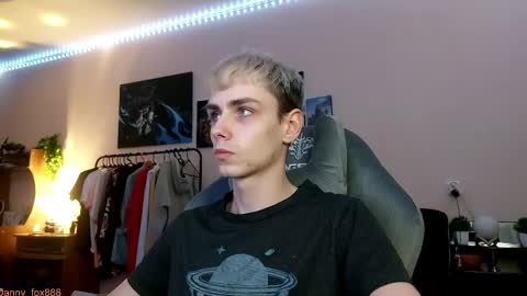 Snapshot of danny_fox888 chatting on 11/23/25, 11:32 Daniel online show from 11/23/25, 11:32