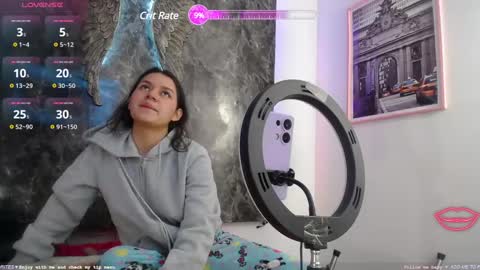 Snapshot of danny_shyy chatting on 02/17/25, 02:37 Danny online show from 02/17/25, 02:37