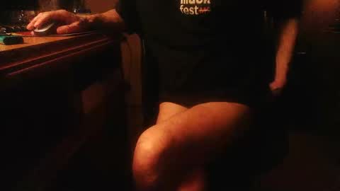 Snapshot of dannyb618 chatting on 04/05/26, 12:30 Danielle online show from 04/05/26, 12:30