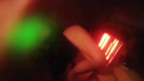 Snapshot of dannyb618 chatting on 04/09/26, 12:21 Danielle online show from 04/09/26, 12:21