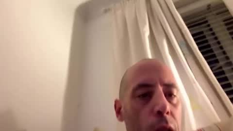 Snapshot of dannyboy8222 chatting on 04/14/26, 11:33 dannyboy8222 online show from 04/14/26, 11:33