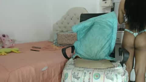 Snapshot of dannydoll_666 chatting on 11/08/25, 07:12 dannydoll_666 online show from 11/08/25, 07:12