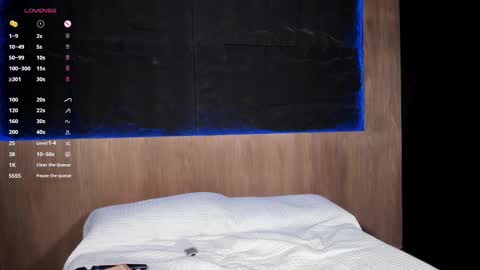 Snapshot of dannymontiel_ chatting on 10/20/25, 10:54 dannymontiel_ online show from 10/20/25, 10:54