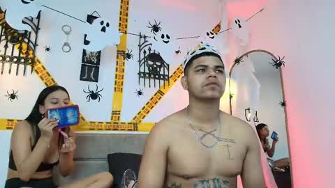 Snapshot of dannysamm chatting on 10/30/25, 12:50 dannysamm online show from 10/30/25, 12:50