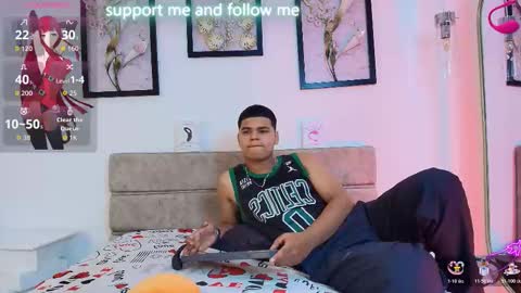 Snapshot of dannysamm chatting on 11/26/25, 01:34 dannysamm online show from 11/26/25, 01:34