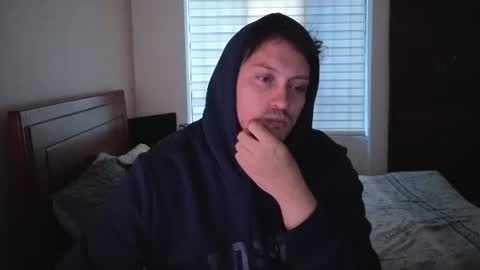Snapshot of danruiz33 chatting on 06/15/26, 10:56 Dan online show from 06/15/26, 10:56