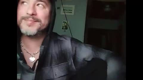 Snapshot of danshi69 chatting on 04/09/26, 09:04 danshi69 online show from 04/09/26, 09:04