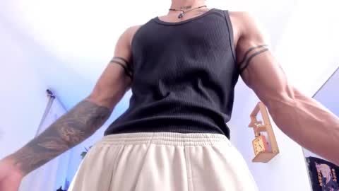 Snapshot of dante_cooper_0 chatting on 01/15/25, 01:45 dante_cooper_0 online show from 01/15/25, 01:45