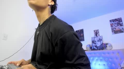 Snapshot of dante_cooper_0 chatting on 02/01/25, 03:08 dante_cooper_0 online show from 02/01/25, 03:08