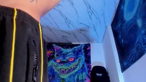 Snapshot of dante_cooper_0 chatting on 09/10/25, 04:01 dante_cooper_0 online show from 09/10/25, 04:01