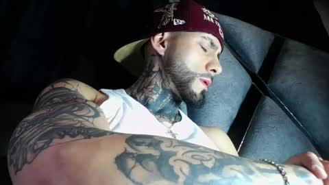 dante_d_angelo_ online show from 05/13/26, 06:44