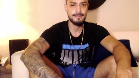 Snapshot of dante_hell1 chatting on 04/18/26, 01:09 Dante Hell online show from 04/18/26, 01:09