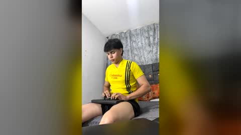 Snapshot of dante_kent1 chatting on 06/21/26, 03:58 dante_kent1 online show from 06/21/26, 03:58